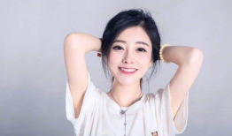 冰姐91岁直播间是谁,传奇人物背后的故事